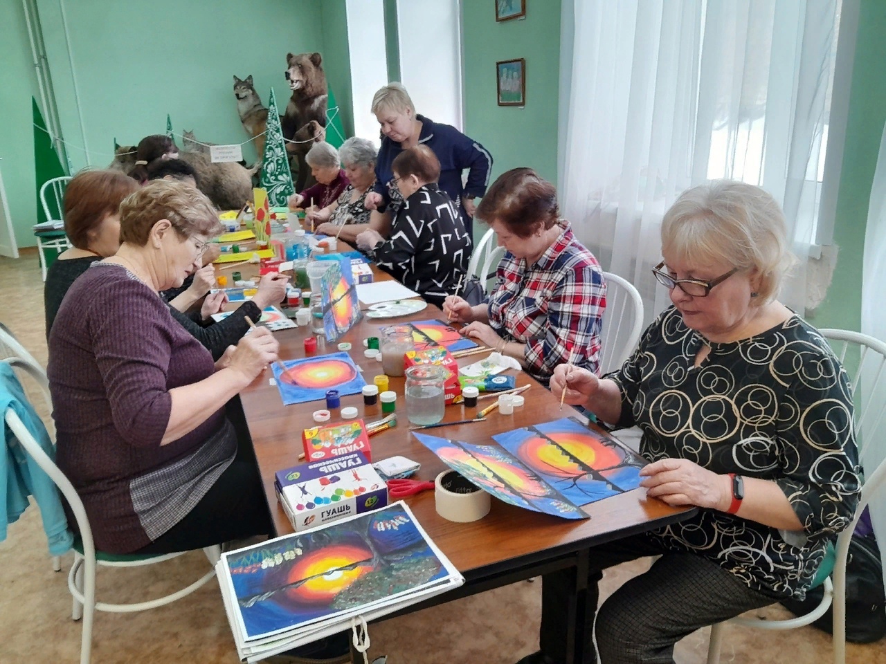 Изотерапия для старшего поколения и инвалидов