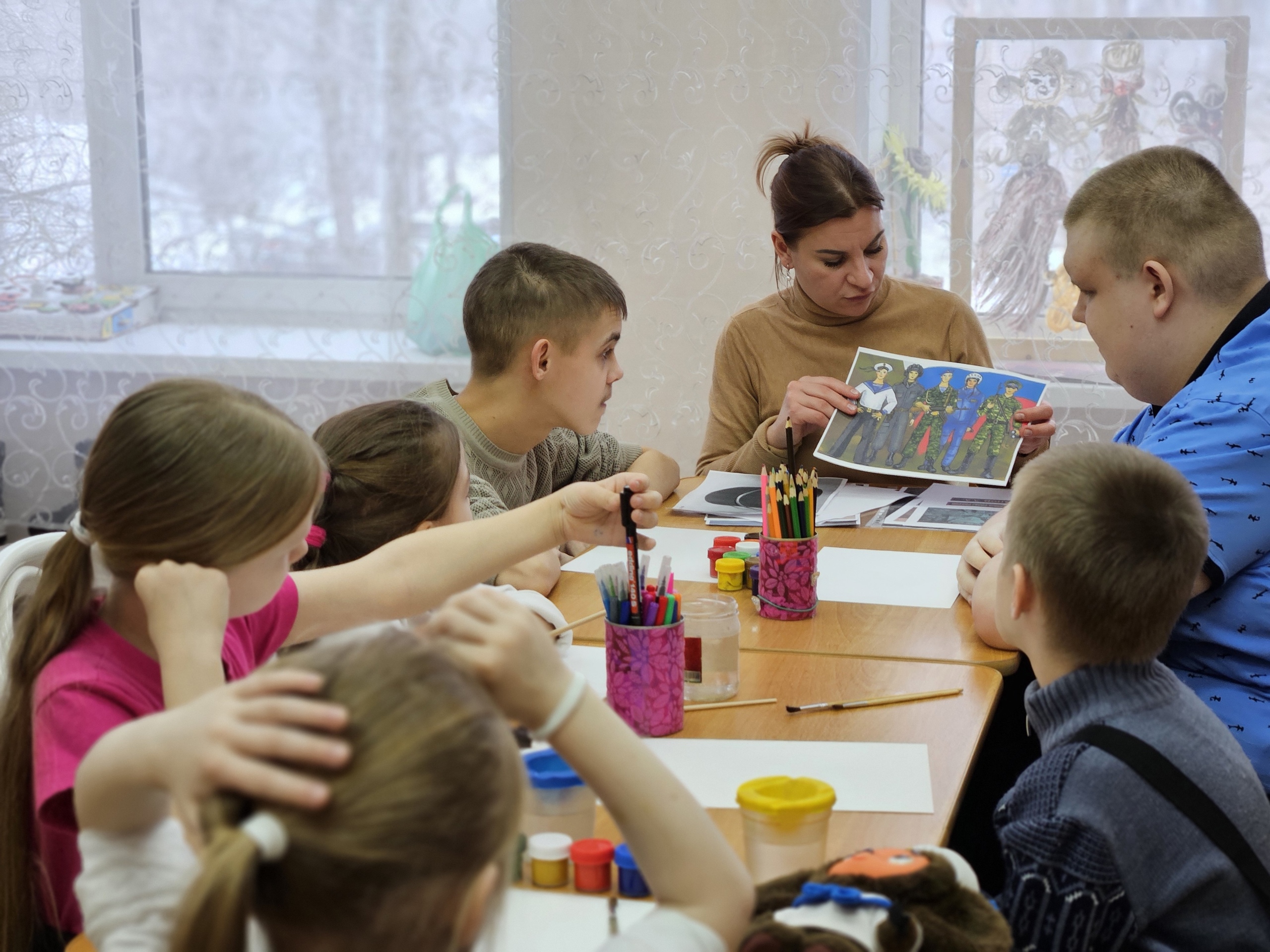 Творческое занятие «Рисую солдата»