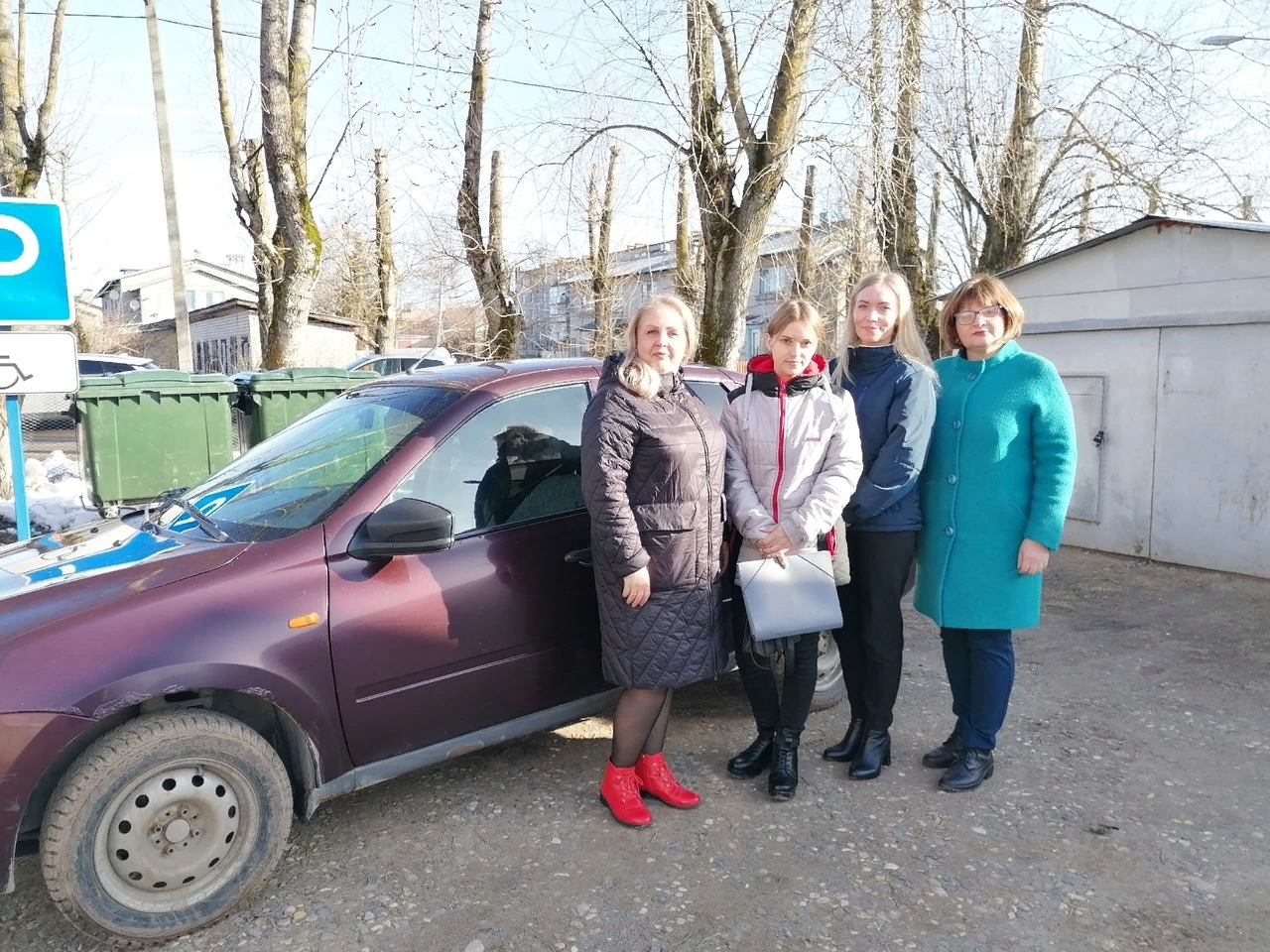 Мобильная бригада комплексного центра продолжает работу