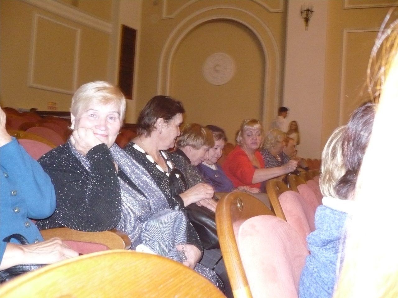 Поездка на на спектакль «Тетя, как Вы кстати!»