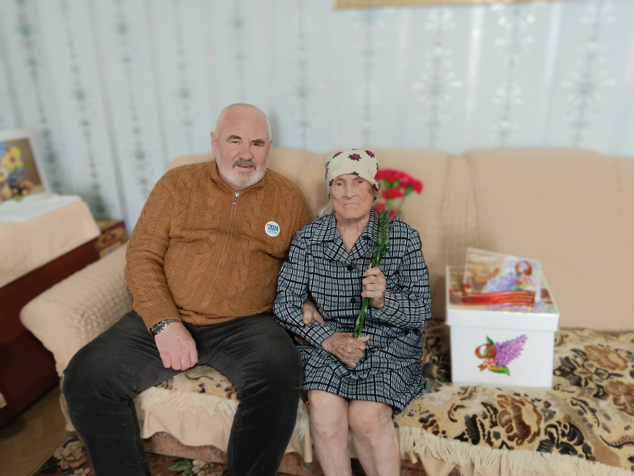 Поздравление ветеранов с 79-летней годовщиной Великой Победы