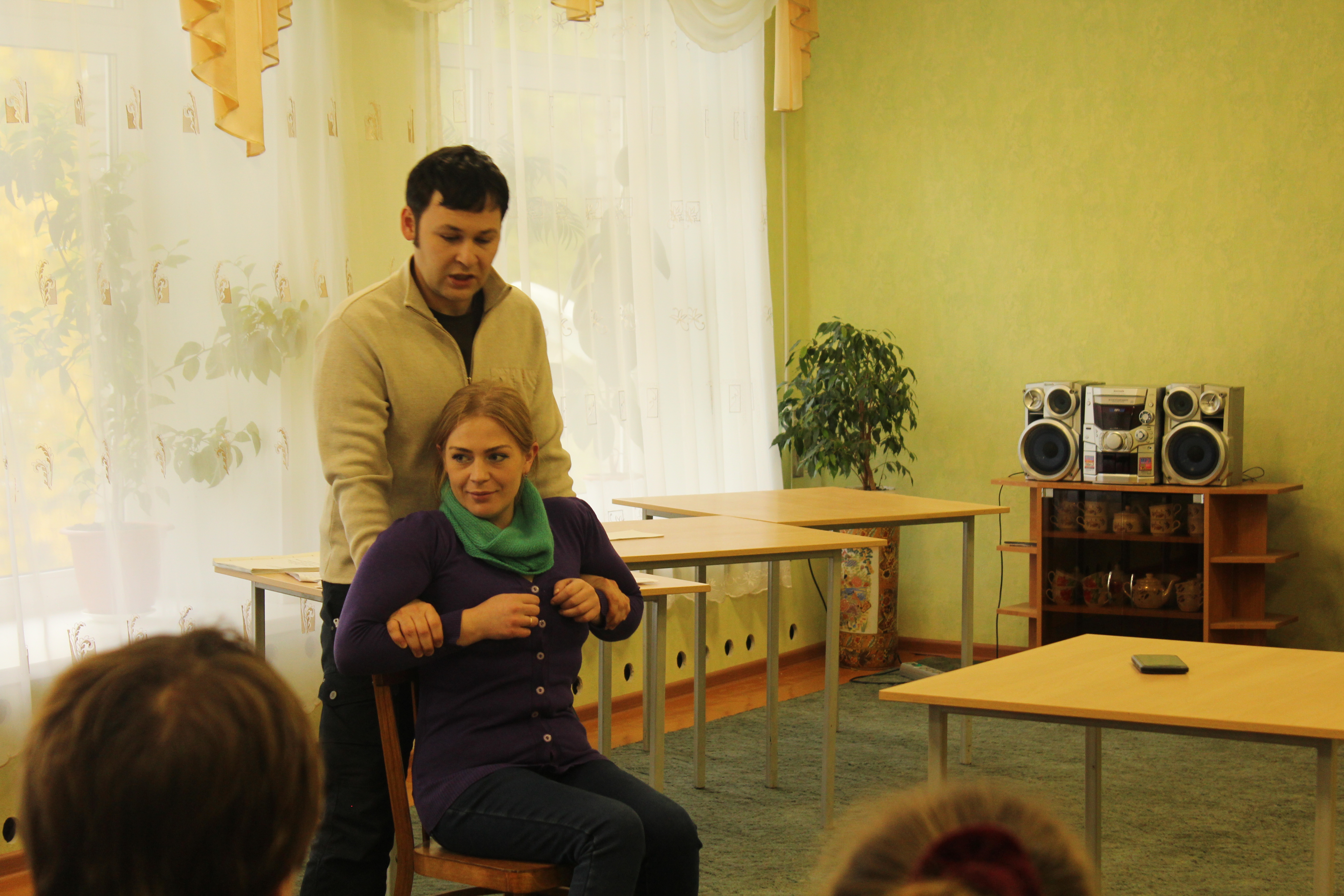 Школа обучения навыкам ухода за пожилыми людьми и инвалидами.