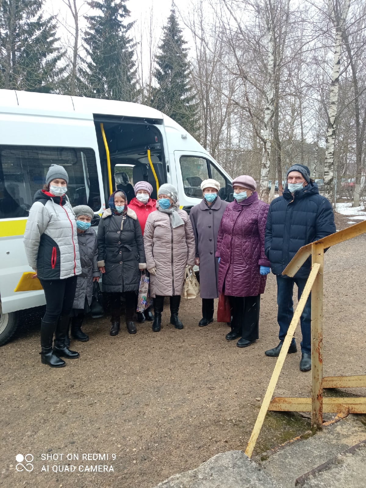 О доставке граждан старше 65 лет