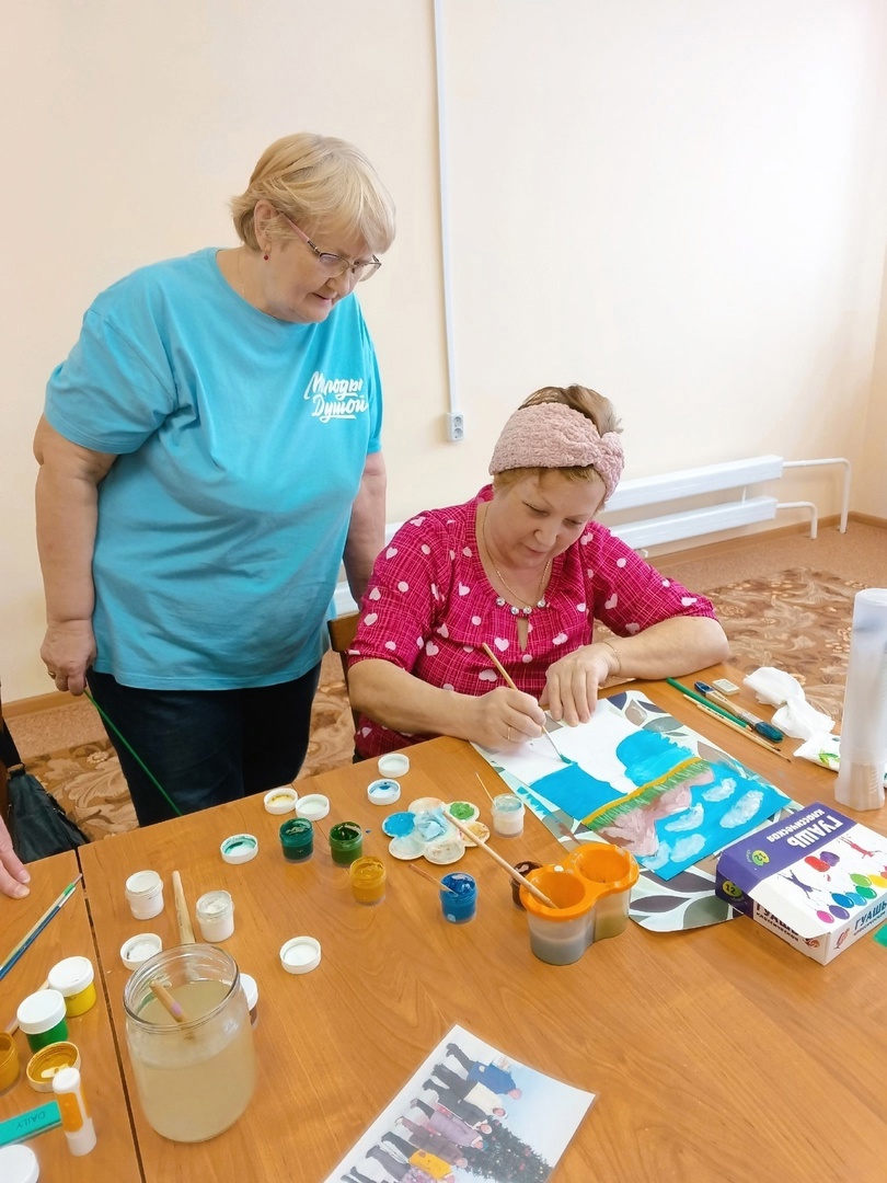 Рисуем девушку у озера